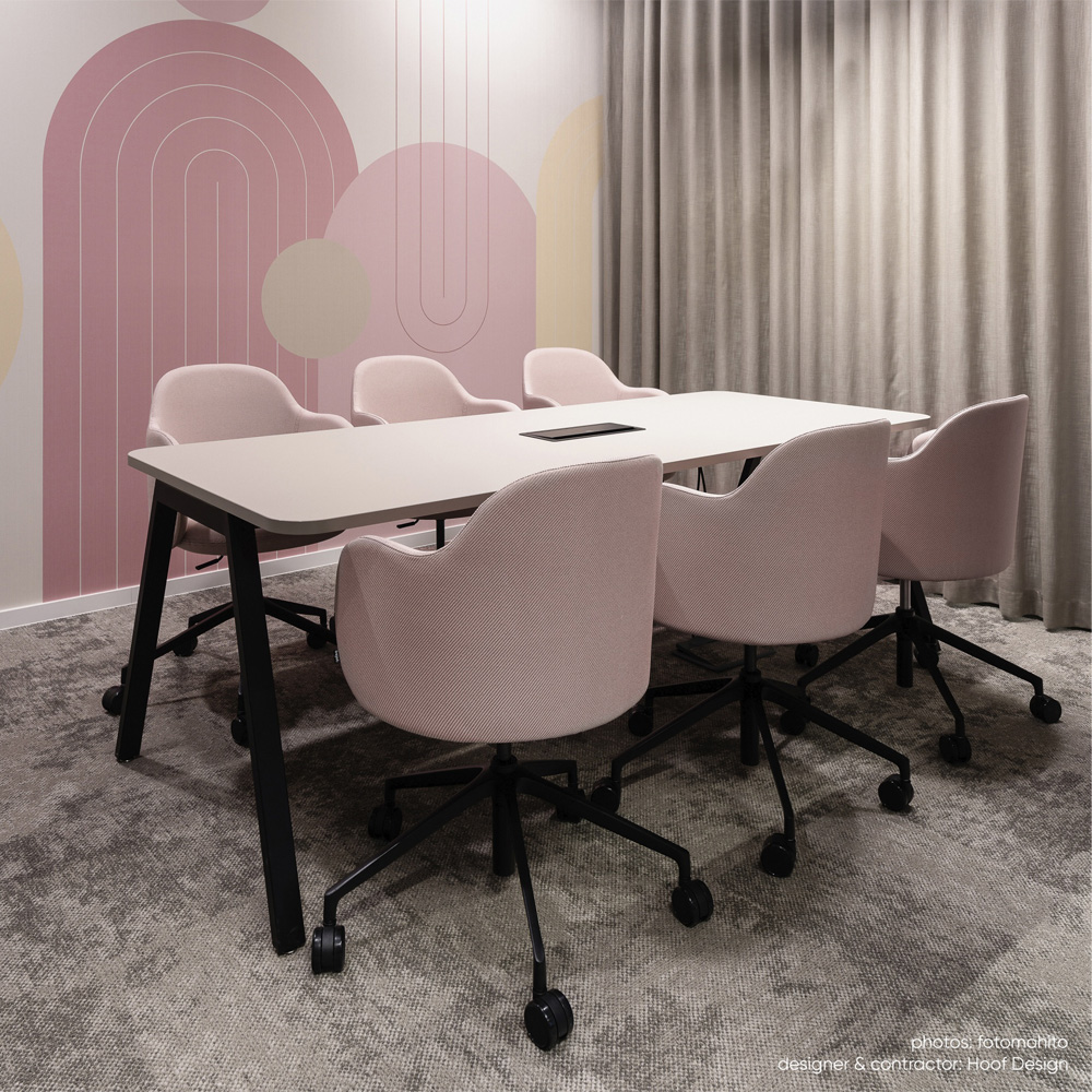 Bejot_Flos_FSKP5R_neuvottelutuoli_kokoustuoli_ristikkojalat_pyörillä_21 - Edella