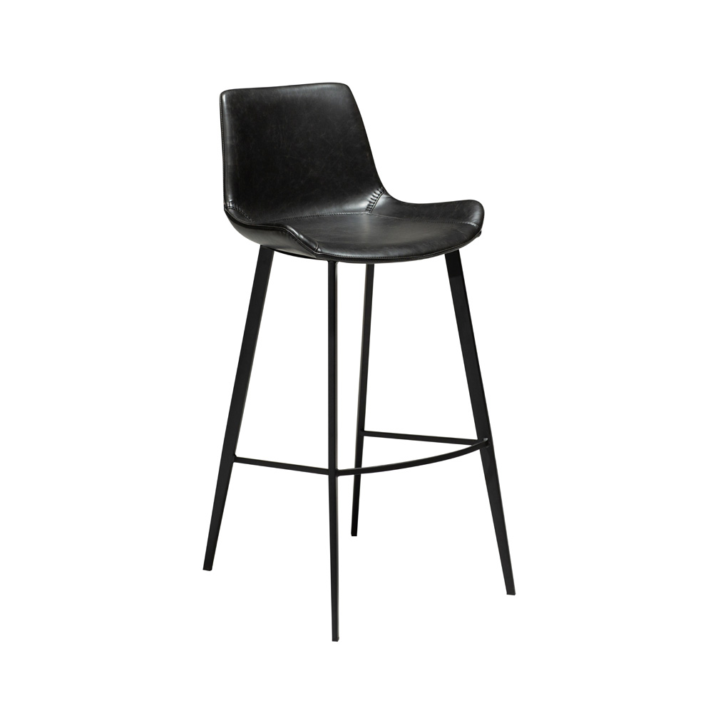 Danform_HYPE-BAR-STOOL_baarituoli_-vintage_black_art_leather_w_black_metal_legs_01 - Edella