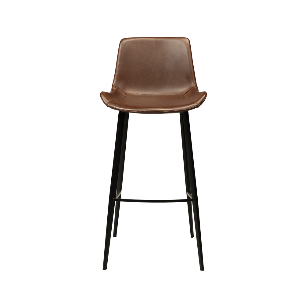 Danform_HYPE-BAR-STOOL_baarituoli_-vintage_cocoa_art_leather_w_black_metal_legs_04 - Edella