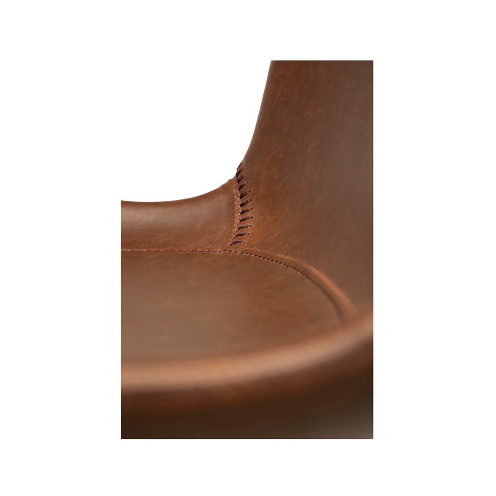 Danform_HYPE-BAR-STOOL_baarituoli_-vintage_cocoa_art_leather_w_black_metal_legs_08 - Edella