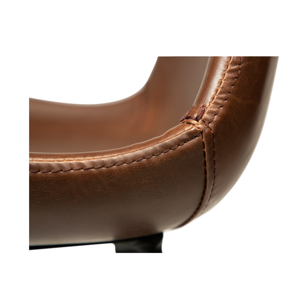Danform_HYPE-BAR-STOOL_baarituoli_-vintage_cocoa_art_leather_w_black_metal_legs_10 - Edella